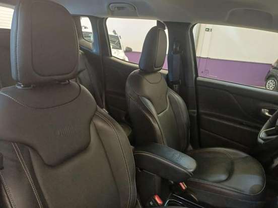 JEEP-RENEGADE-2024