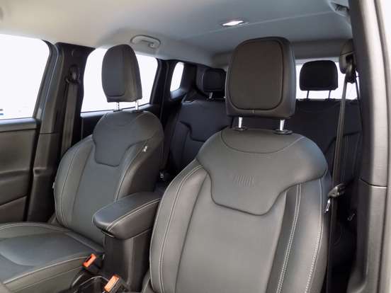 JEEP-RENEGADE-2023