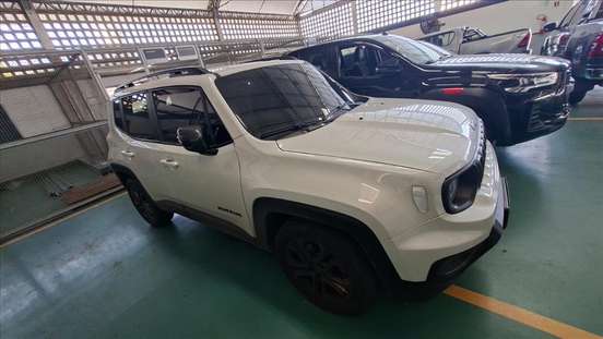 JEEP-RENEGADE-2024