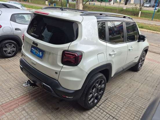 JEEP-RENEGADE-2022
