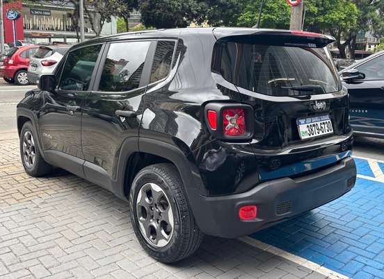 JEEP-RENEGADE-2018