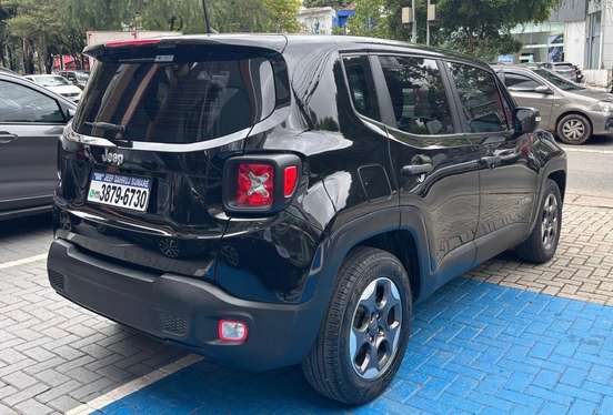 JEEP-RENEGADE-2018