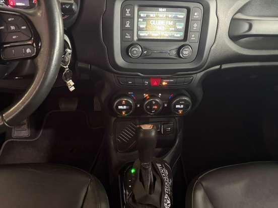 JEEP-RENEGADE-1.8 16V FLEX NIGHT EAGLE 4P AUTOMÁTICO JEEP-RENEGADE-2018