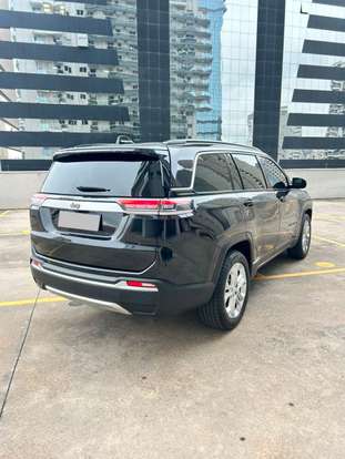 JEEP-COMMANDER-2025