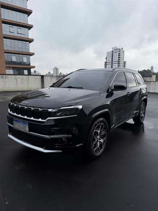 JEEP-COMMANDER-2022