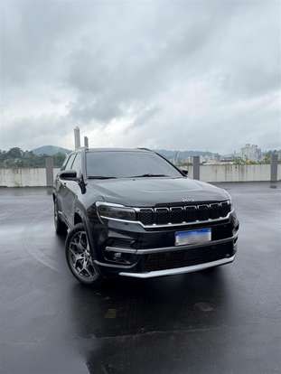 JEEP-COMMANDER-2022