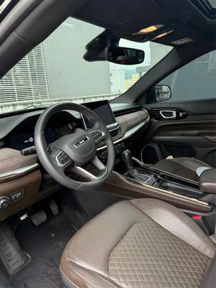JEEP-COMMANDER-2022