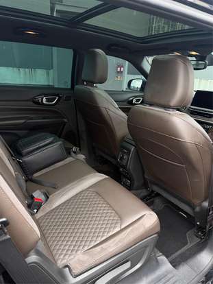 JEEP-COMMANDER-2022