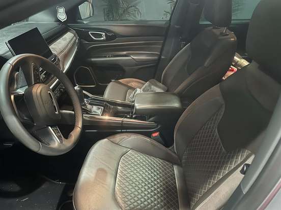 JEEP-COMMANDER-1.3 T270 TURBO FLEX OVERLAND AT6 JEEP-COMMANDER-2023