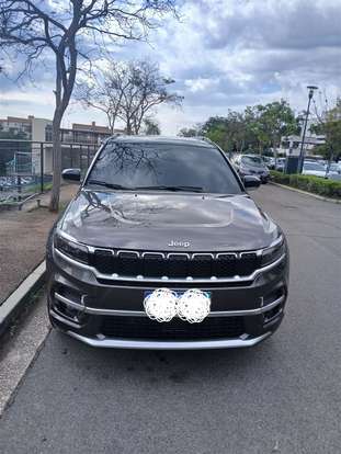 JEEP-COMMANDER-2024