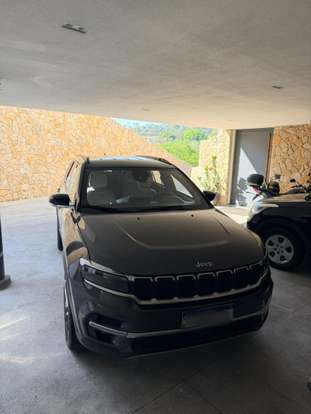 JEEP-COMMANDER-2023