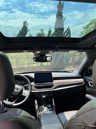 JEEP-COMMANDER-2022