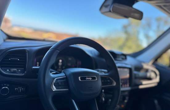 JEEP-RENEGADE-2023
