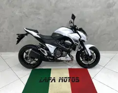 KAWASAKI Z800 KAWASAKI Z800