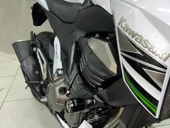KAWASAKI-Z800 KAWASAKI-Z800-2015