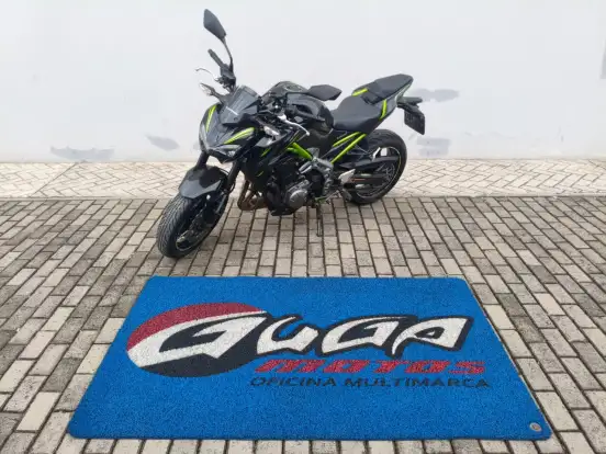 KAWASAKI-Z900-2018