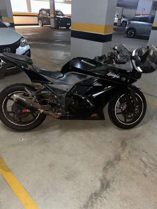 KAWASAKI-NINJA 250R-2010