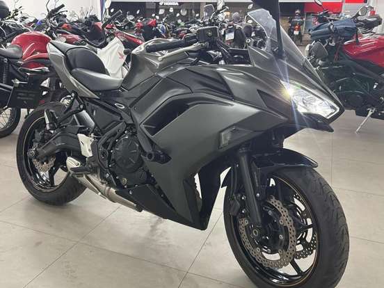 KAWASAKI-NINJA 650 ABS-2023