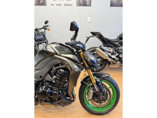 KAWASAKI-Z1100 KAWASAKI-Z1100-2026