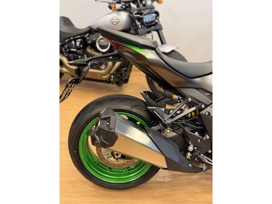 KAWASAKI-Z1100-2026