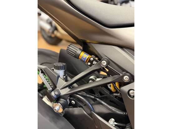 KAWASAKI-Z1100-2026