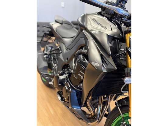 KAWASAKI-Z1100 KAWASAKI-Z1100-2026
