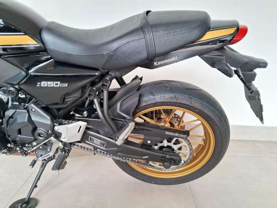 KAWASAKI-Z650 ABS RS KAWASAKI-Z650 ABS RS-2025