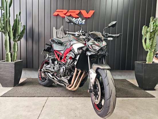 KAWASAKI-Z900 KAWASAKI-Z900-2025