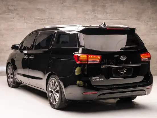 KIA-CARNIVAL-3.3 EX V6 24V GASOLINA 4P AUTOMATICO KIA-CARNIVAL-2017