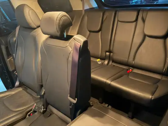 KIA-CARNIVAL-2024