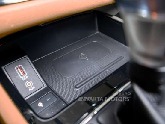 KIA-CARNIVAL-2020