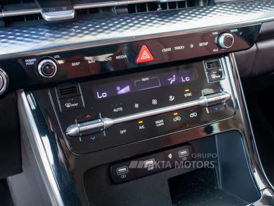 KIA-CARNIVAL-2021