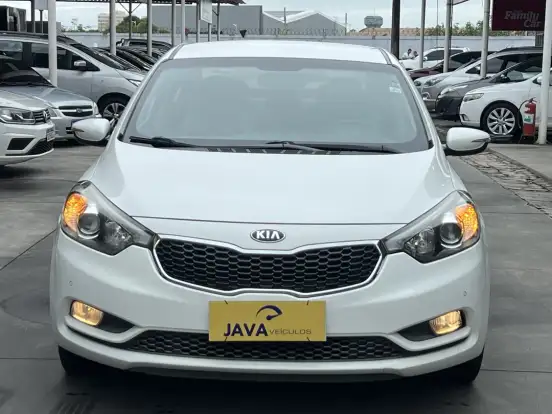 KIA-CERATO-1.6 SX 16V FLEX 4P AUTOMÁTICO KIA-CERATO-2014