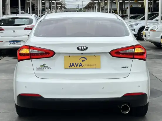 KIA-CERATO-1.6 SX 16V FLEX 4P AUTOMÁTICO KIA-CERATO-2014