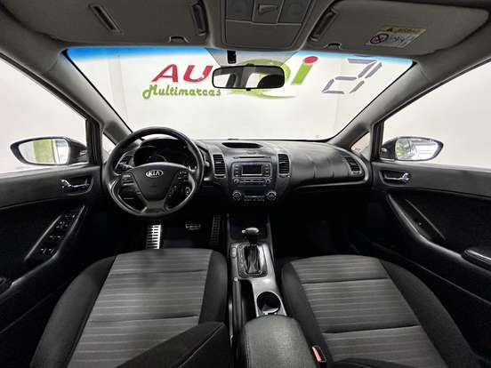 KIA-CERATO-1.6 SX 16V FLEX 4P AUTOMÁTICO KIA-CERATO-2015