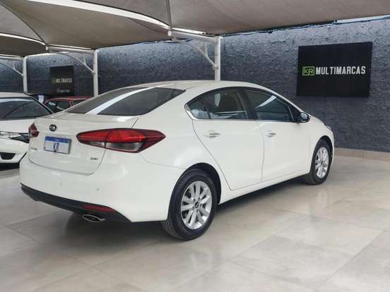 KIA-CERATO-1.6 SX 16V FLEX 4P AUTOMÁTICO KIA-CERATO-2018