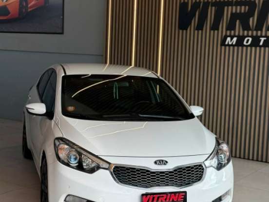 KIA-CERATO-1.6 SX 16V FLEX 4P AUTOMÁTICO KIA-CERATO-2014