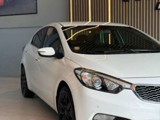 KIA-CERATO-1.6 SX 16V FLEX 4P AUTOMÁTICO KIA-CERATO-2014
