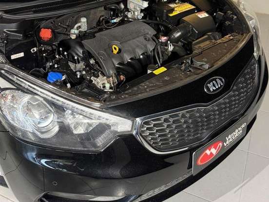 KIA-CERATO-1.6 SX 16V FLEX 4P AUTOMÁTICO KIA-CERATO-2015