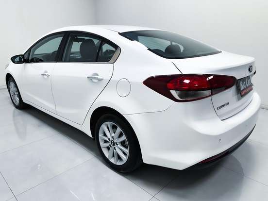 KIA-CERATO-1.6 SX 16V FLEX 4P AUTOMÁTICO KIA-CERATO-2019