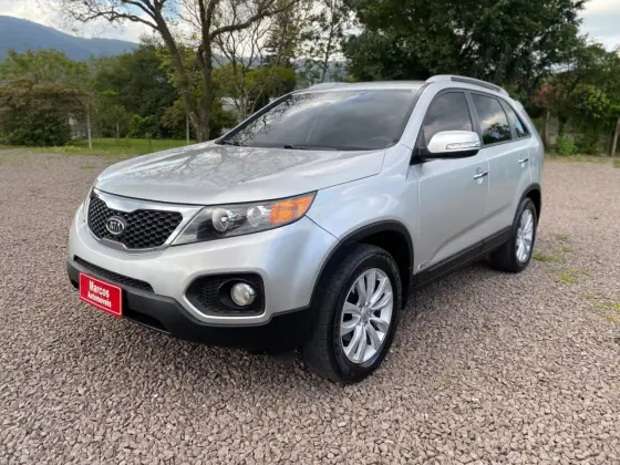 KIA SORENTO 2.4 16V GASOLINA EX AUTOMÁTICO