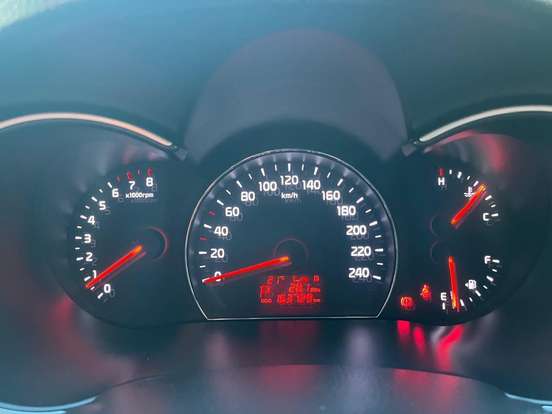 KIA-SORENTO-2013