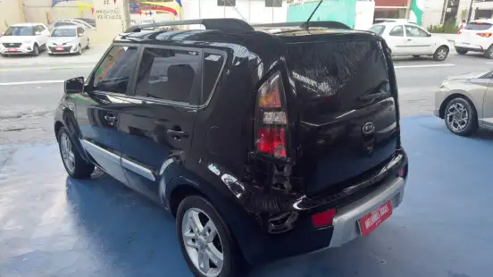 KIA-SOUL-2011