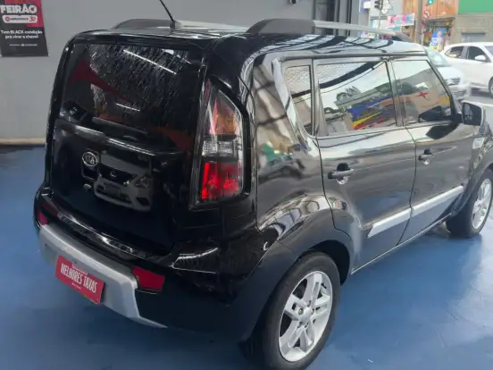 KIA-SOUL-1.6 EX 16V FLEX 4P AUTOMÁTICO KIA-SOUL-2011