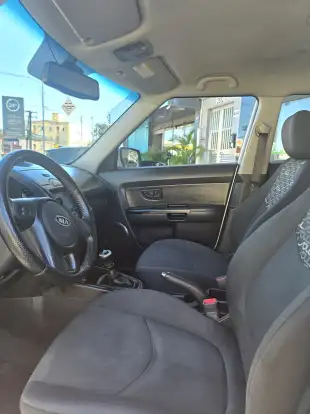 KIA-SOUL-2010