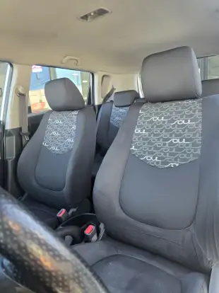 KIA-SOUL-2010