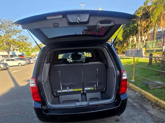 KIA-CARNIVAL-3.5 EX V6 24V GASOLINA 4P AUTOMÁTICO KIA-CARNIVAL-2012