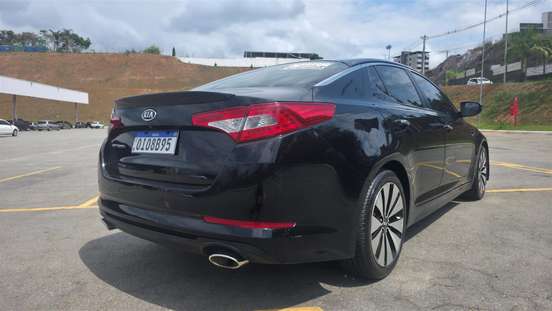 KIA-OPTIMA-2012