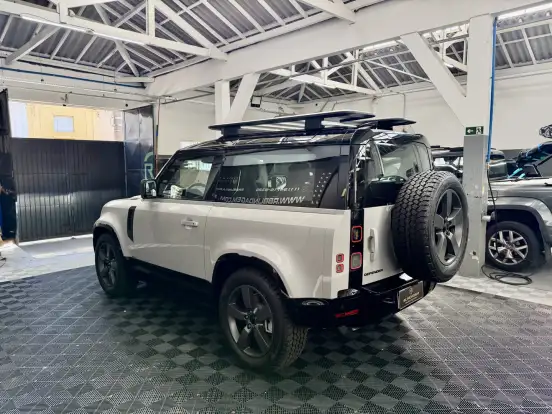 LAND ROVER-DEFENDER-3.0 D350 TURBO DIESEL MHEV 90 X-DYNAMIC HSE AWD AUTOMÁTICO LAND ROVER-DEFENDER-2026