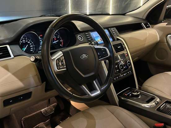 LAND ROVER-DISCOVERY SPORT-2018